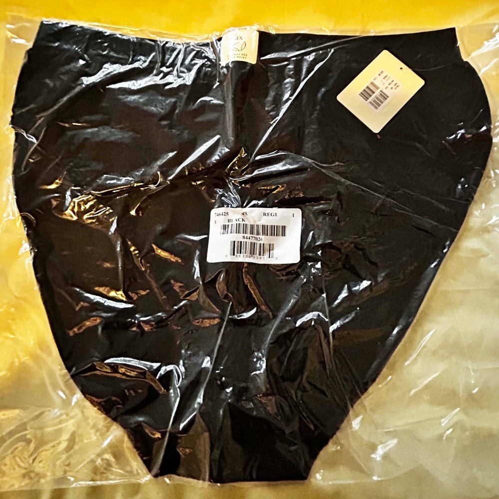 HIGH CUT BRIEFS, NYLON SPANDEX, BLACK, SIZE 4X, SEAMLESS, DéESSE COLLECTION for